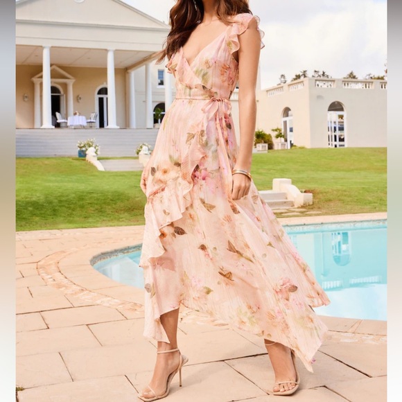 Socialite Dresses & Skirts - Socialite V-Neck Ruffle Midi Dress in Pink Floral Print